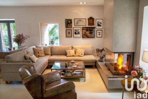 Продажа дома в Эс Карритксо, Майорка, Испания 3 спальни, 291м2 №153367 - фото 20