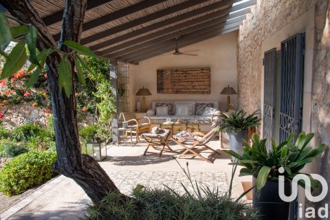 Продажа дома в Эс Карритксо, Майорка, Испания 3 спальни, 291м2 №153367 - фото 12