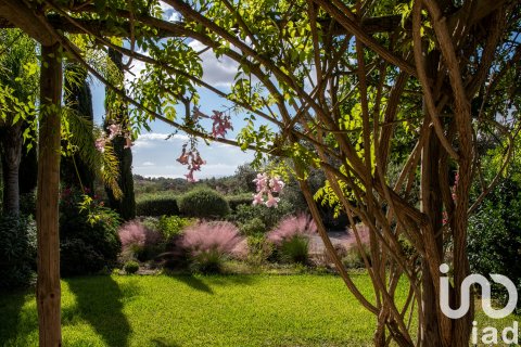 Продажа дома в Эс Карритксо, Майорка, Испания 3 спальни, 291м2 №153367 - фото 26