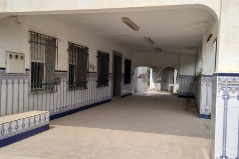 Продажа дома в Кревилент, Аликанте, Испания 3 спальни, 3600м2 №153366 - фото 2