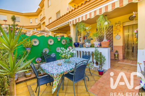 Kamienica w Punta Umbria, Huelva, Hiszpania 4 sypialnie, 111 mkw. nr 173103
