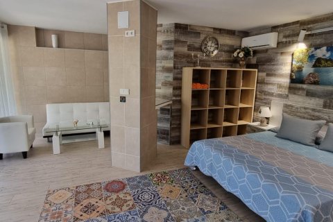 Villa for sale Altea, Alicante, Spain 7 bedrooms, 980 sq.m. No. 115547 - photo 12
