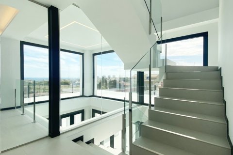 Villa en venta en Torrevieja, Alicante, España 4 dormitorios, 573 m2 No. 145782 - foto 17