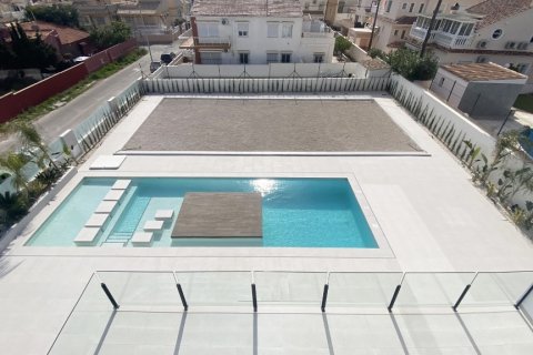 Villa en venta en Torrevieja, Alicante, España 4 dormitorios, 573 m2 No. 145782 - foto 20