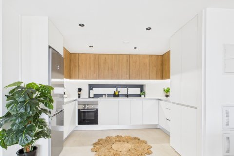 Apartment for sale in San Javier, Murcia, Spain 2 bedrooms, No. 151395 - photo 3