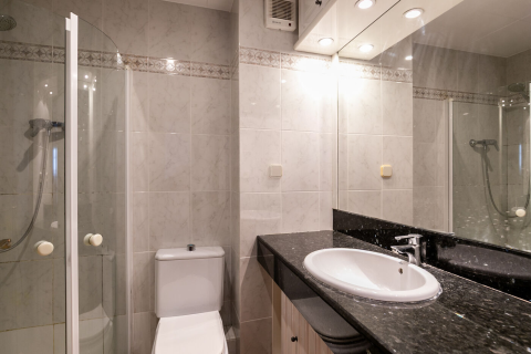 Huoneisto myytävänä Barcelona, Espanja, 2 makuuhuonetta, No. 141078 - kuva 13