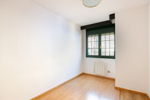 Huoneisto myytävänä Barcelona, Espanja, 2 makuuhuonetta, No. 141078 - kuva 7