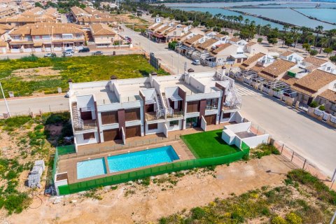 Huoneisto myytävänä San Pedro del Pinatar, Murcia, Espanja, 2 makuuhuonetta, 99 m2 No. 145705 - kuva 15