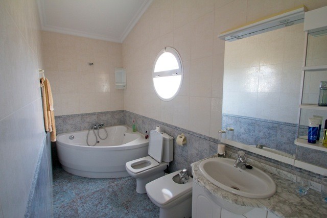 Villa en Torrevieja, Alicante, España 5 dormitorios, 490 m2 No. 80159