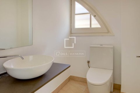 Villa in affitto a Esplugues de Llobregat, Barcelona, Spagna 4 camere da letto, 200 mq. N° 161475 - foto 17