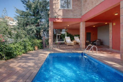 Willa w Esplugues de Llobregat, Barcelona, Hiszpania 4 sypialnie, 200 mkw. nr 161475