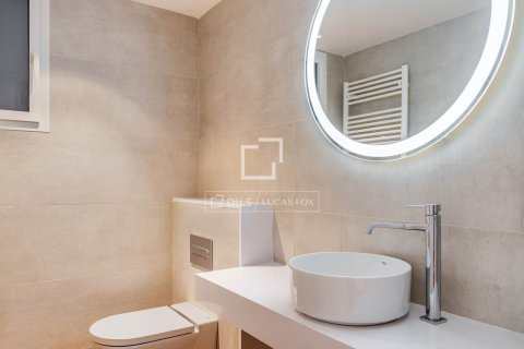 Wohnung zur Miete in Barcelona, Spanien 4 Schlafzimmer, 230 m2 Nr. 161472 - Foto 29