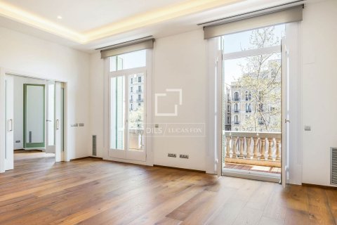 Wohnung zur Miete in Barcelona, Spanien 4 Schlafzimmer, 230 m2 Nr. 161472 - Foto 5