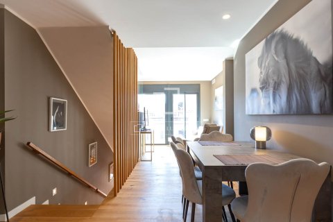 Villa for rent in Esplugues de Llobregat, Barcelona, Spain 3 bedrooms, 240 sq.m. No. 161473 - photo 27