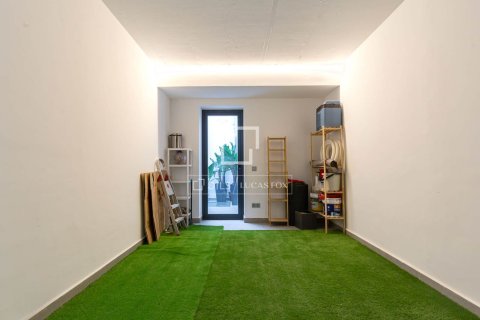 Villa for rent in Esplugues de Llobregat, Barcelona, Spain 3 bedrooms, 240 sq.m. No. 161473 - photo 23