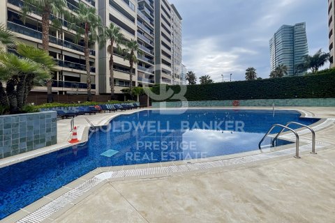 Huoneisto myytävänä Barcelona, Espanja, 3 makuuhuonetta, 145 m2 No. 160047 - kuva 19