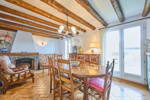 House for sale in Spain 8 bedrooms, 240 sq.m. No. 160045 - photo 7