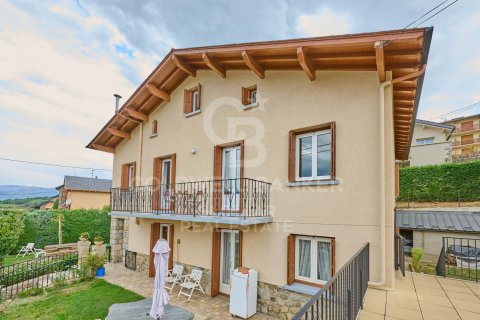 House for sale in Spain 8 bedrooms, 240 sq.m. No. 160045 - photo 3