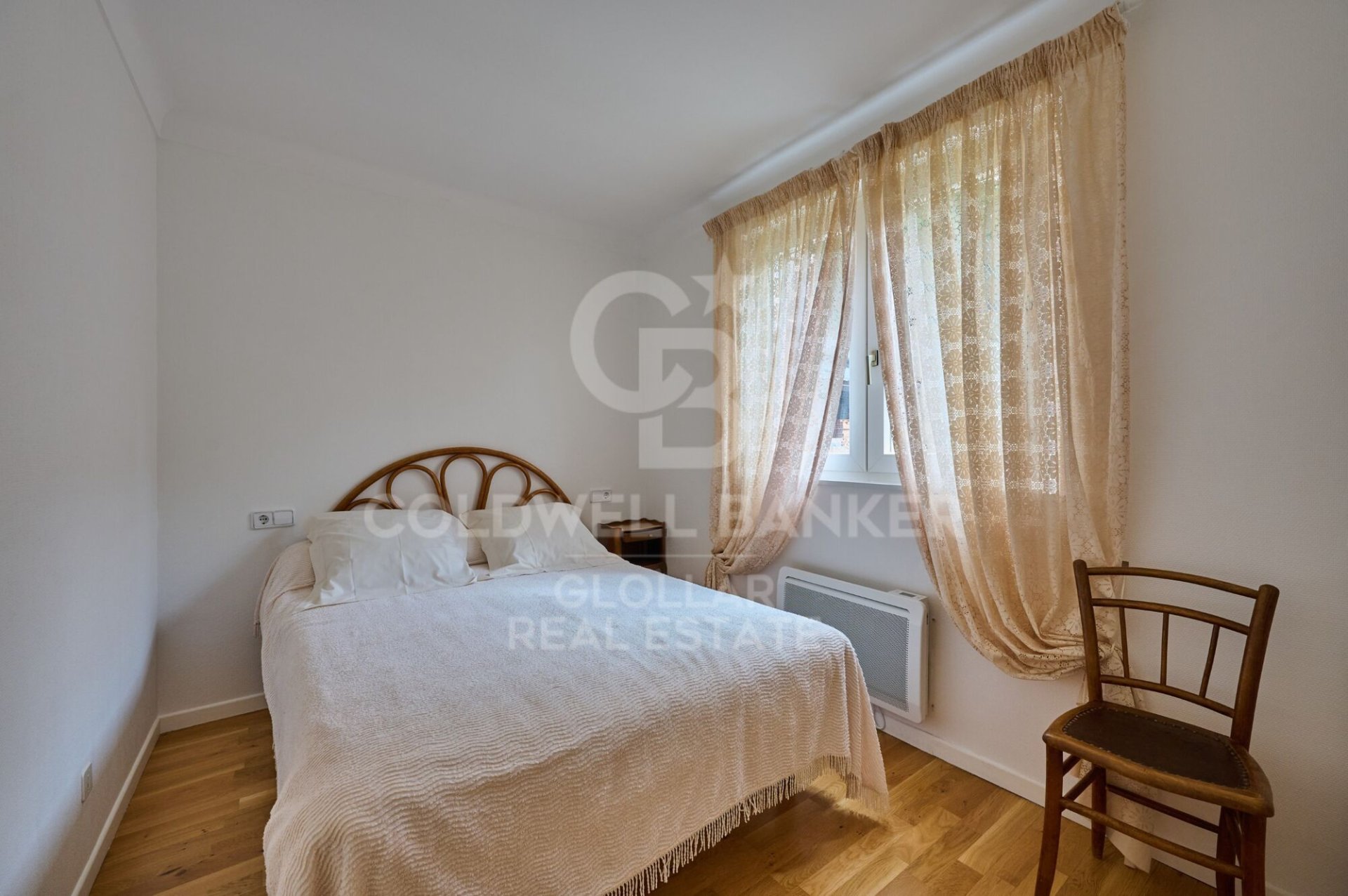 Дом в Испании 8 спален, 240м2 №160045