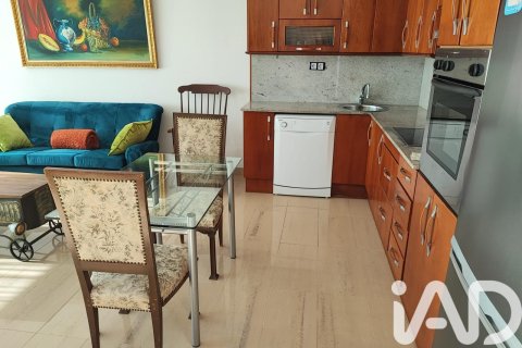 Huoneisto myytävänä Sant Carles De La Rapita, Tarragona, Espanja, 3 makuuhuonetta, 121 m2 No. 152328 - kuva 9