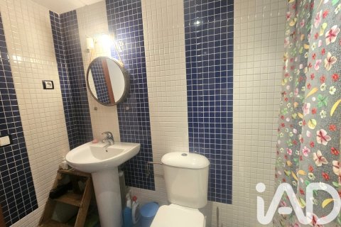 Huoneisto myytävänä Sant Carles De La Rapita, Tarragona, Espanja, 3 makuuhuonetta, 121 m2 No. 152328 - kuva 23