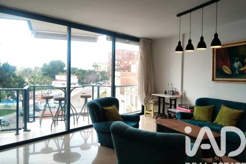 Huoneisto myytävänä Sant Carles De La Rapita, Tarragona, Espanja, 3 makuuhuonetta, 121 m2 No. 152328 - kuva 3