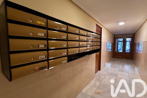 Apartment à vendre à Madrid, Espagne, 4 chambres, 97 m2 No. 152334 - photo 18