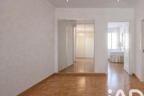 Apartment à vendre à Madrid, Espagne, 4 chambres, 97 m2 No. 152334 - photo 5