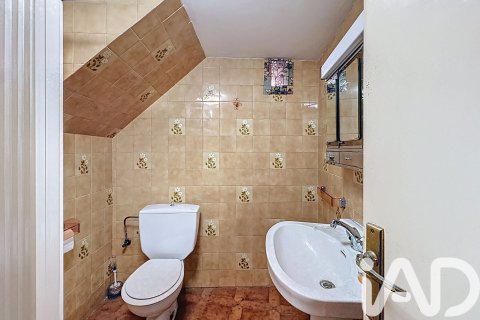 House à vendre à Pontevedra, Espagne, 5 chambres, 337 m2 No. 152330 - photo 9