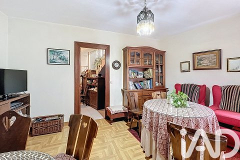 House à vendre à Pontevedra, Espagne, 5 chambres, 337 m2 No. 152330 - photo 7