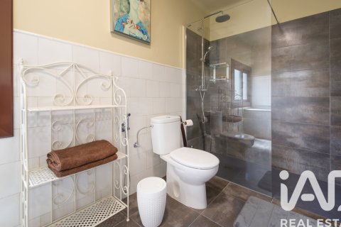 Dom w Altafulla, Tarragona, Hiszpania 8 sypialni, 734 mkw. nr 152333 – zdjęcie 20