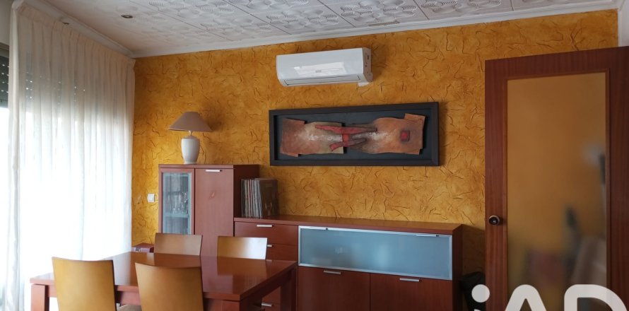 Apartament w Sant Carles De La Rapita, Tarragona, Hiszpania 3 sypialnie, 172 mkw. nr 152332