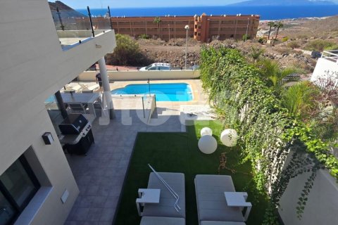 Huvila myytävänä Torviscas, Tenerife, Espanja, 3 makuuhuonetta, 350 m2 No. 156207 - kuva 8