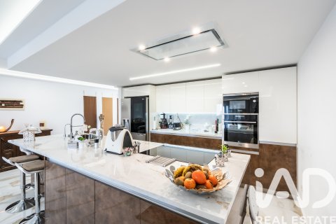 Apartamento en venta en San Miguel de Abona, Tenerife, España 3 dormitorios, 142.37 m2 No. 152584 - foto 4