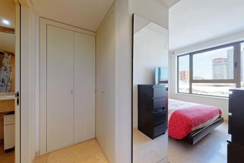 Apartment à vendre Barcelona, Espagne, 3 chambres, 121 m2 No. 133400 - photo 17