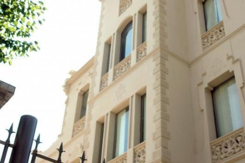 Villa à vendre Barcelona, Espagne, 11 chambres, 800 m2 No. 133397 - photo 3
