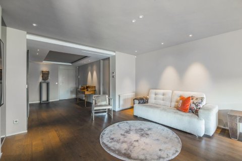 Apartment à vendre Barcelona, Espagne, 5 chambres, 273 m2 No. 133399 - photo 14