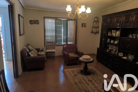 Huvila myytävänä Nava del Rey, Valladolid, Espanja, 6 makuuhuonetta, 354 m2 No. 184846 - kuva 5