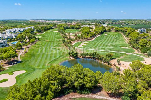 Villa for sale in Pilar de la Horadada, Alicante, Spain 3 bedrooms, 149 sq.m. No. 69496 - photo 9