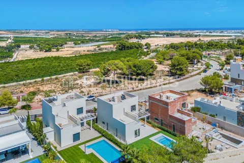 Villa for sale in Pilar de la Horadada, Alicante, Spain 3 bedrooms, 149 sq.m. No. 69496 - photo 8