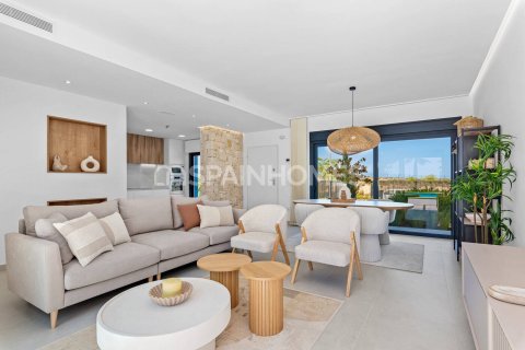 Villa for sale in Pilar de la Horadada, Alicante, Spain 3 bedrooms, 149 sq.m. No. 69496 - photo 23