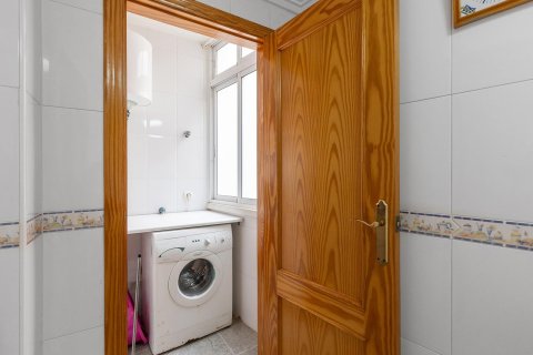 Wohnung zum Verkauf in Torrevieja, Alicante, Spanien 2 Schlafzimmer, Nr. 184401 - Foto 10