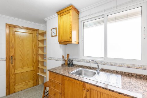 Wohnung zum Verkauf in Torrevieja, Alicante, Spanien 2 Schlafzimmer, Nr. 184401 - Foto 11