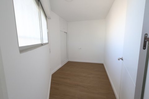 Wohnung zum Verkauf in Alicante, Spanien 3 Schlafzimmer, 100 m2 Nr. 189963 - Foto 13