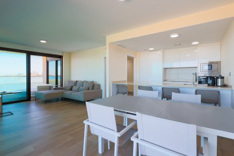 Apartment for sale in La Manga del Mar Menor, Murcia, Spain 3 bedrooms,  No. 189968 - photo 9