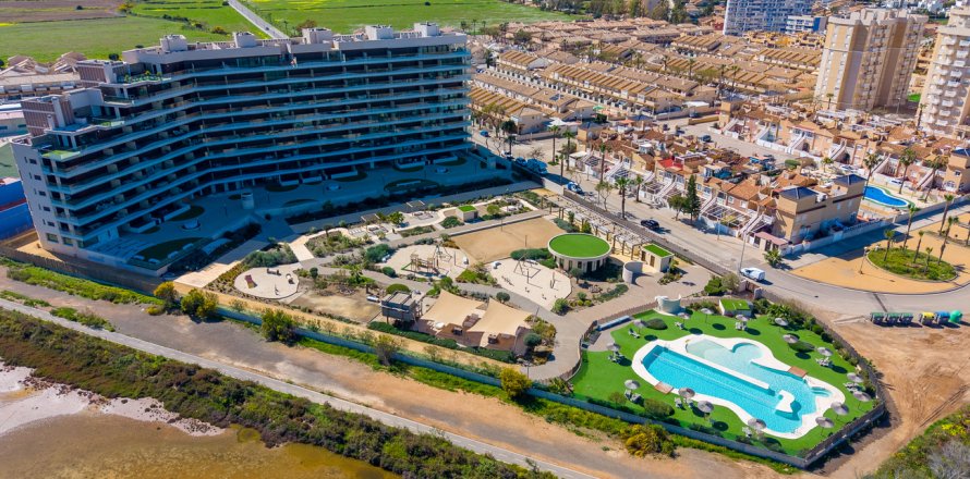 Apartment in La Manga del Mar Menor, Murcia, Spain 3 bedrooms,  No. 189968