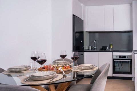 Продажа квартиры в Бенидорм, Аликанте, Испания 1 спальня, 80м2 №155308 - фото 14