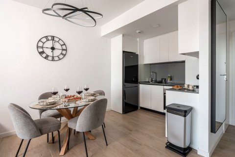 Продажа квартиры в Бенидорм, Аликанте, Испания 1 спальня, 80м2 №155308 - фото 5