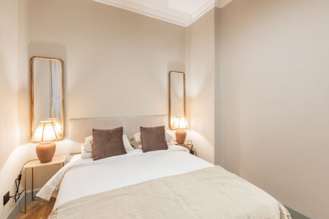 Dzīvoklis pārdošanā Madrid, Spānijā 2 istabas, 50 m2 Nr. 179750 - attēls 7