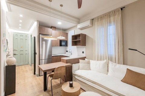 Apartamento en Madrid, España 2 dormitorios, 50 m2 No. 179750